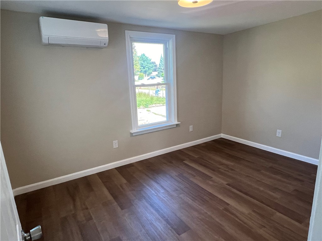 339 Vose Street Woonsocket, RI 02895 - Photo 8 of 25