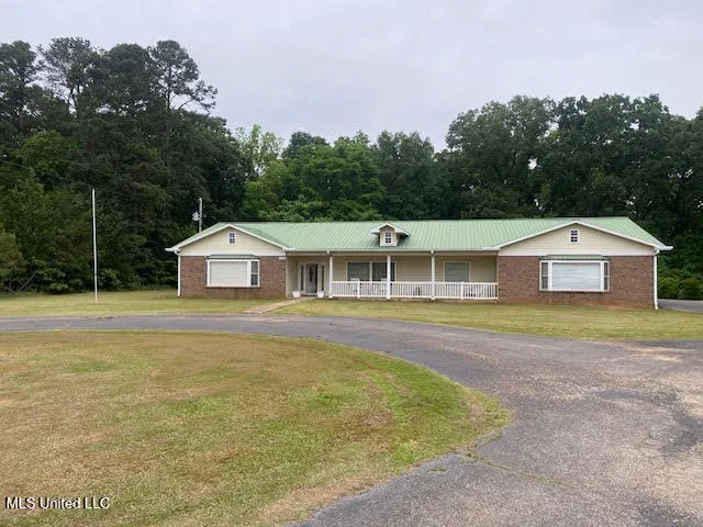 $249,999 | 4425 Highway 178, Potts Camp, MS 38659