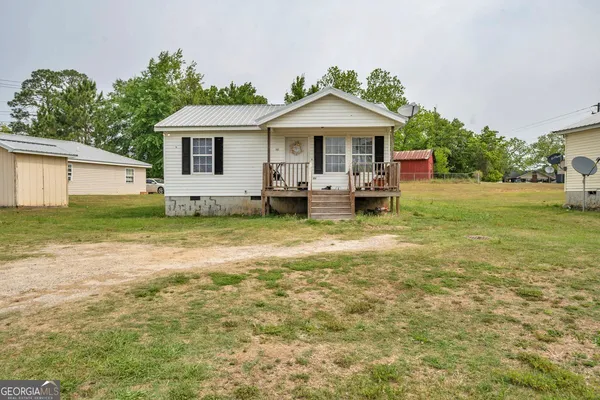$84,000 | 707 East 3rd Avenue, Cordele, GA 31015
