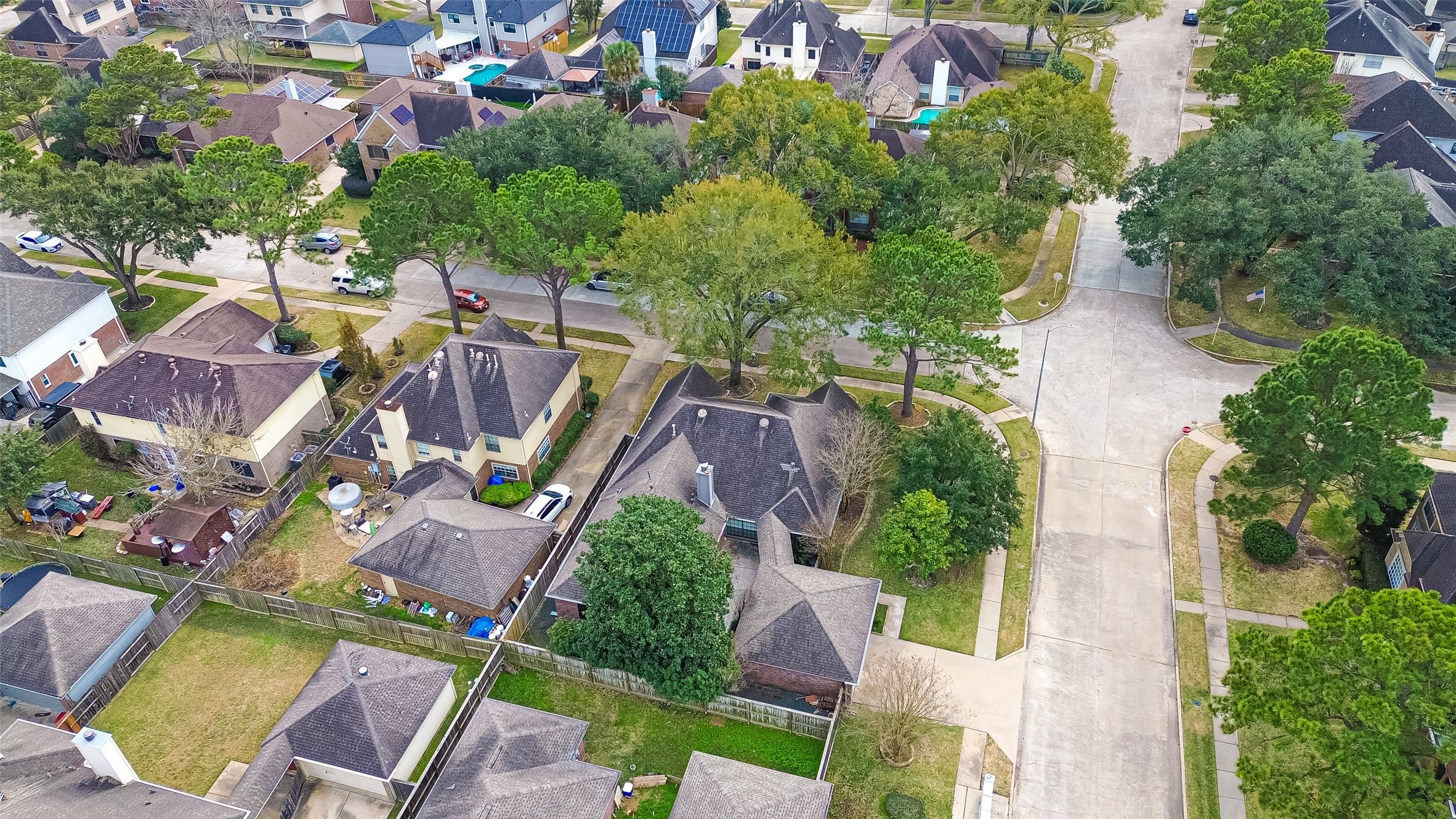 18526 Fawn Run Lane Houston, TX 77084 - Photo 44 of 47 an aerial view of multiple house