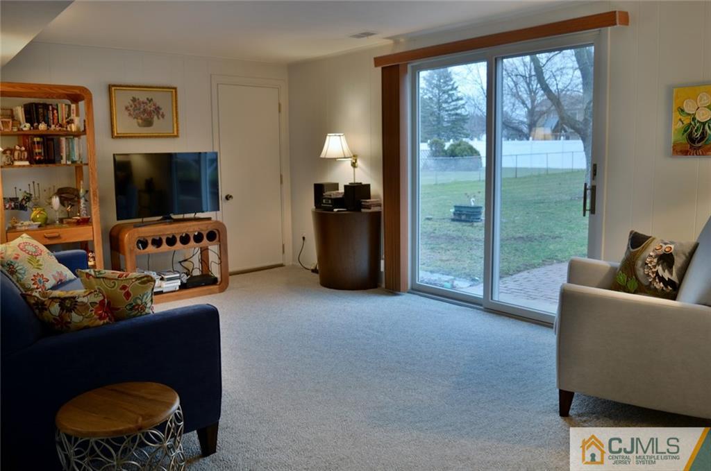 3 Lowell Road Manalapan, NJ 07726 - Photo 14 of 23 Gallery Image 14