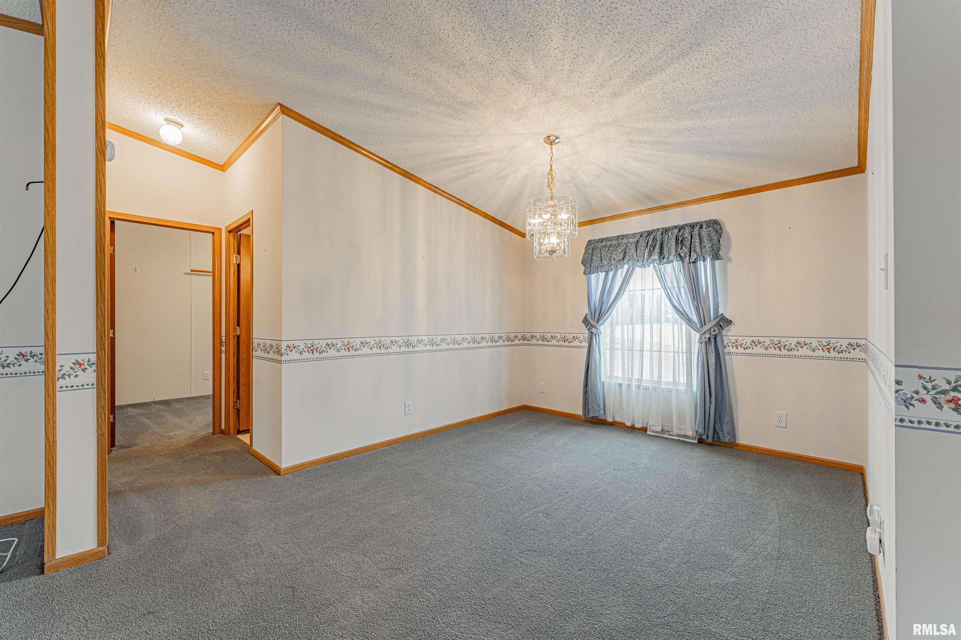 8363 Carl Springs Road Wapella, IL 61777 - Photo 8 of 30