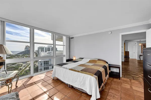 $595,000 | 2841 North Ocean Boulevard, Unit 1801, Fort Lauderdale, FL 33308