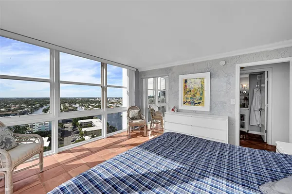 $595,000 | 2841 North Ocean Boulevard, Unit 1801, Fort Lauderdale, FL 33308