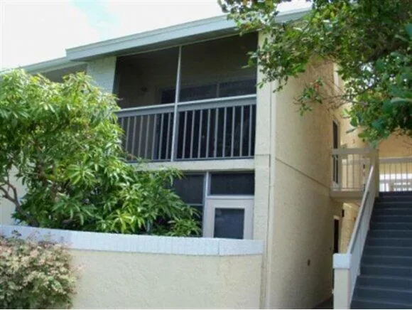 $1,550 | 915 Sonesta Avenue Northeast, Unit 203, Palm Bay, FL 32905