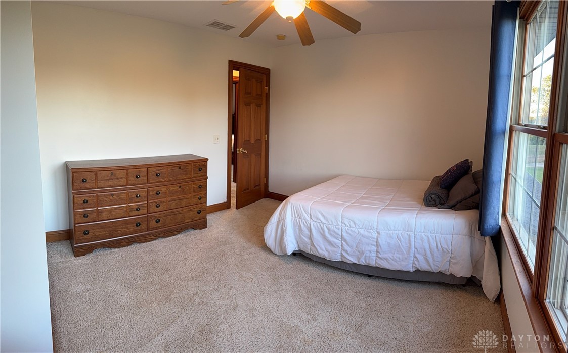 6421 Moorefield Road Springfield, OH 45502 - Photo 28 of 62