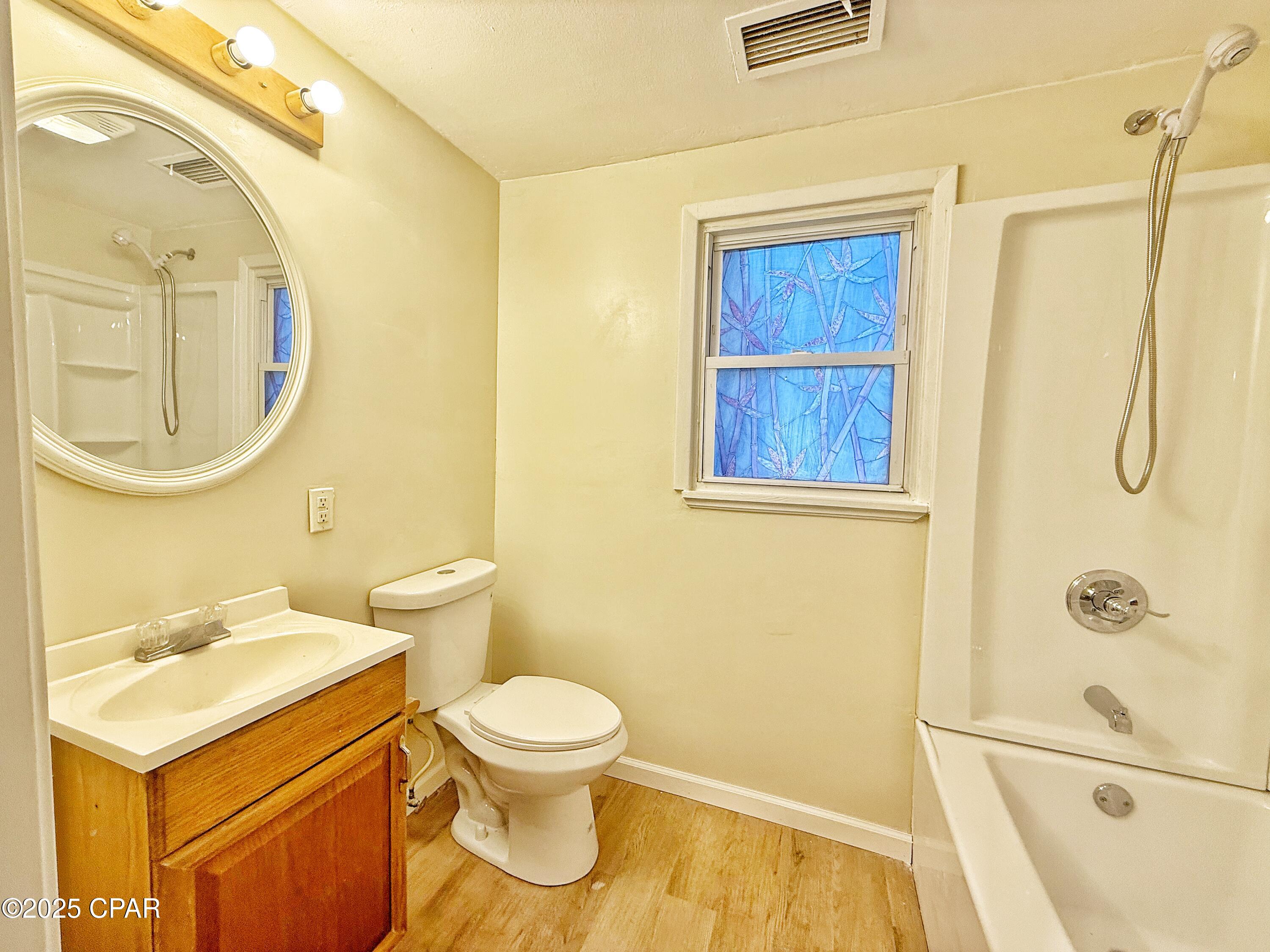 5332 Ceiley Street Graceville, FL 32440 - Photo 16 of 34