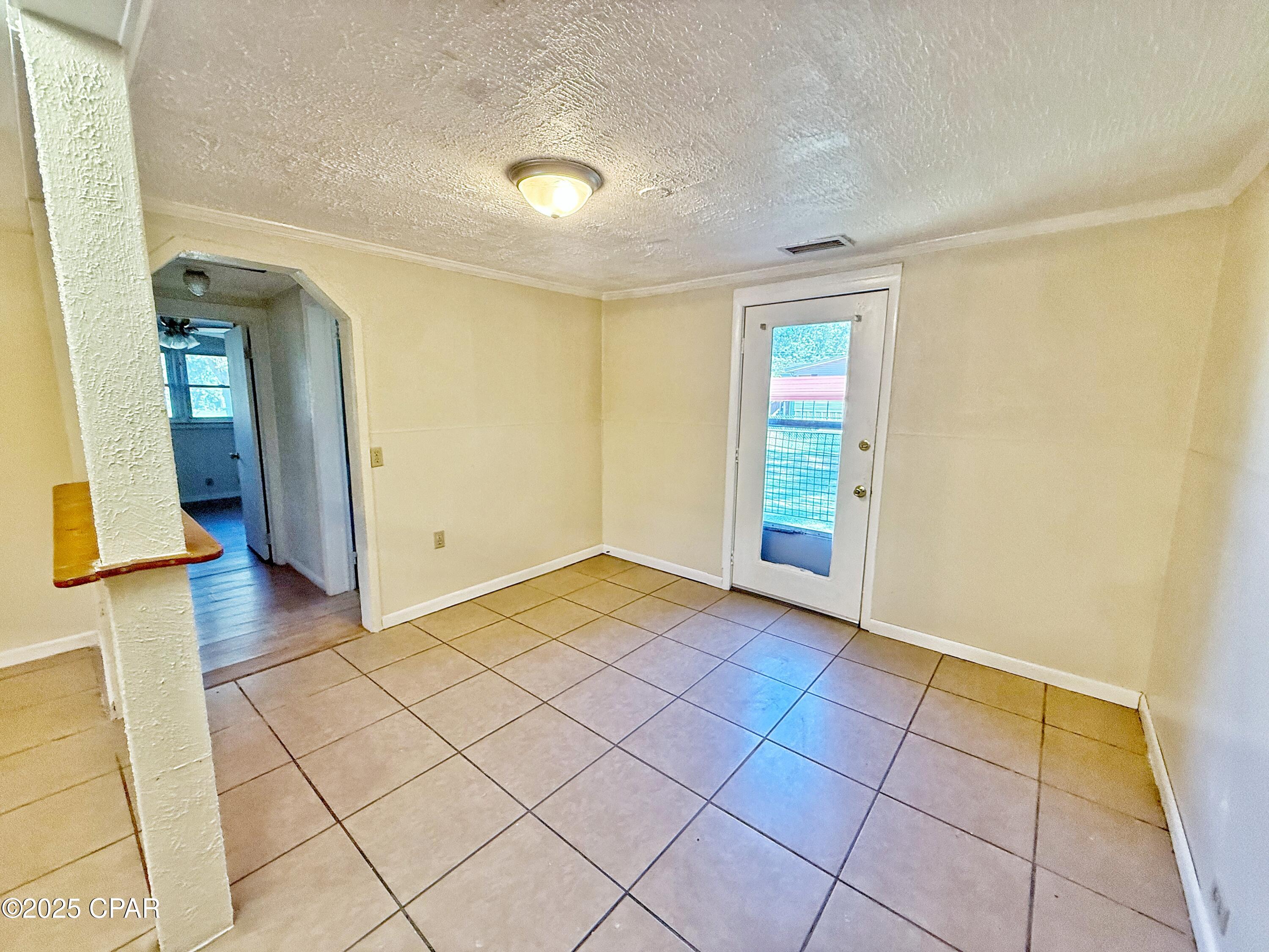 5332 Ceiley Street Graceville, FL 32440 - Photo 10 of 34