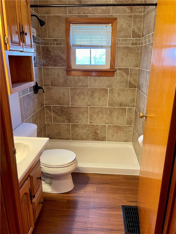 1263 Donohoe Road Latrobe, PA 15650 - Photo 13 of 23 Updated Main Bath