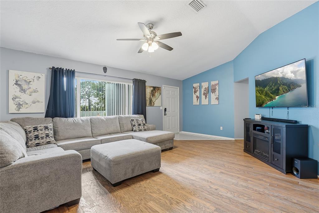 1376 Newhope Road Spring Hill, FL 34606 - Photo 11 of 36