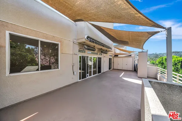 $7,000 | 4477 Woodman Avenue, Unit 305, Sherman Oaks, CA 91423