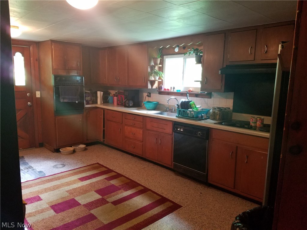 9514 Overton Road Burbank, OH 44214 - Photo 9 of 17 Gallery Image 9