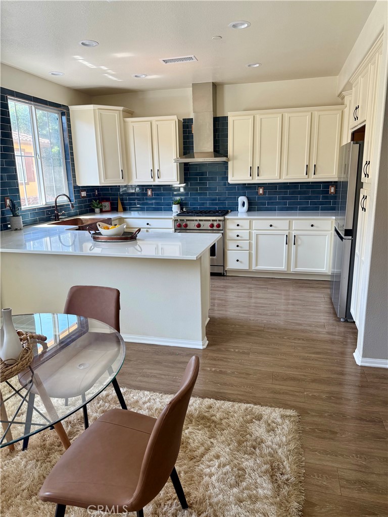 8060 City View Place Rancho Cucamonga, CA 91730 - Photo 7 of 58
