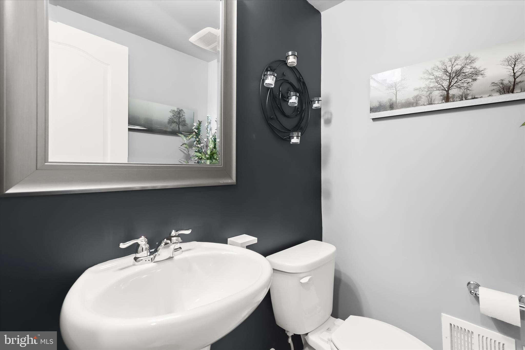 2820 Etley Court Hanover, MD 21076 - Photo 13 of 52 Powder Room