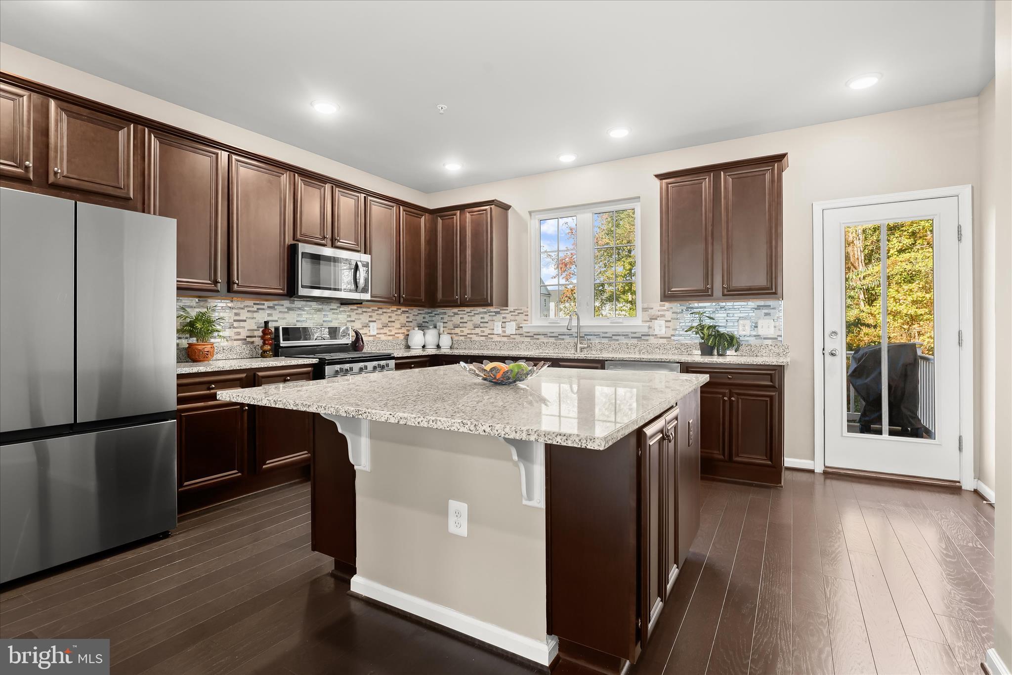 2820 Etley Court Hanover, MD 21076 - Photo 2 of 52 Kitchen