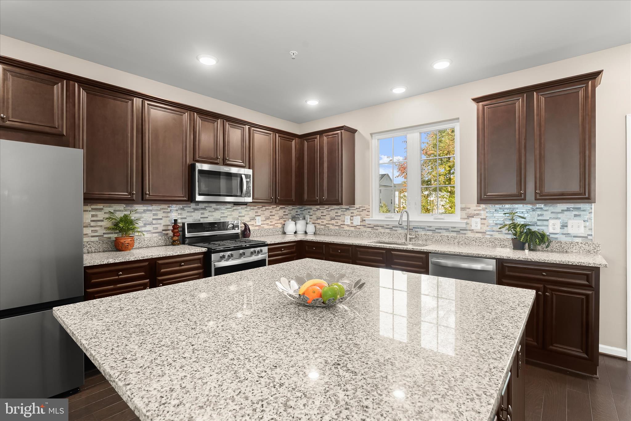 2820 Etley Court Hanover, MD 21076 - Photo 3 of 52 Kitchen