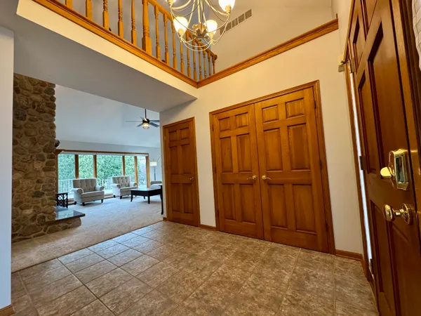 $684,900 | 375 Regatta Drive, Port Washington, WI 53074