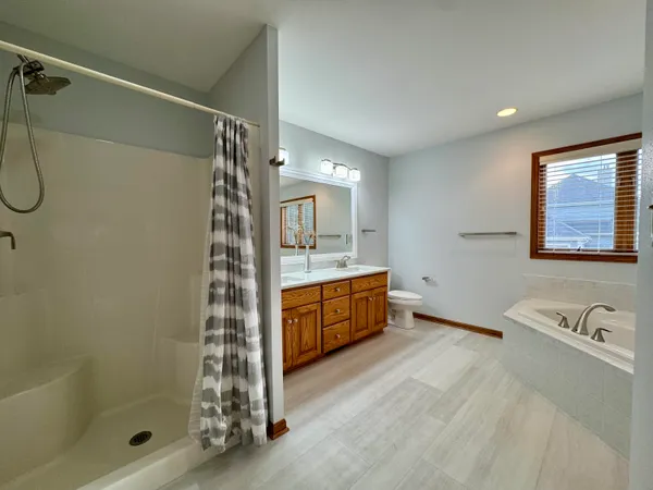 $674,900 | 375 Regatta Drive, Port Washington, WI 53074