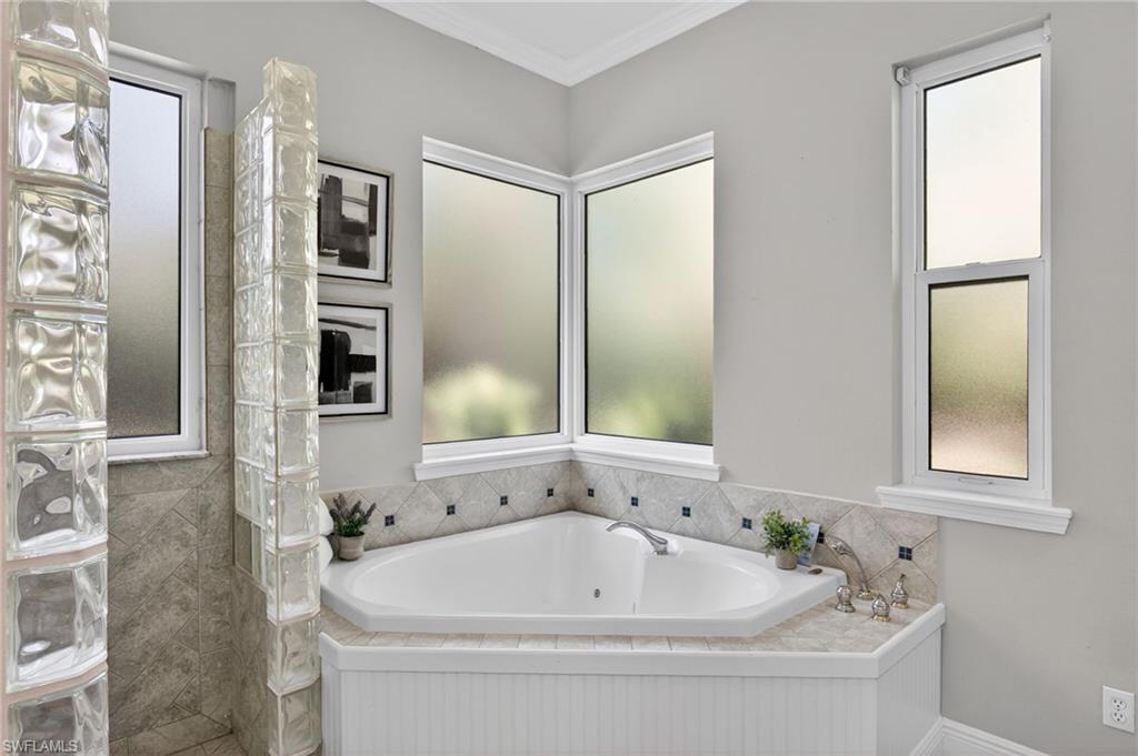 4075 1st Avenue Southwest Naples, FL 34119 - Photo 23 of 50