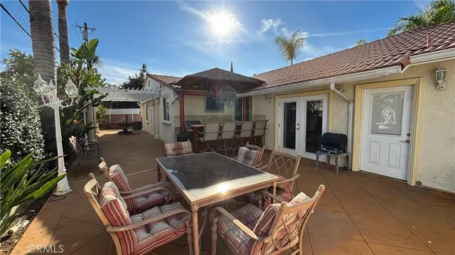 $4,500 | 5092 Chimineas Avenue, Tarzana, CA 91356