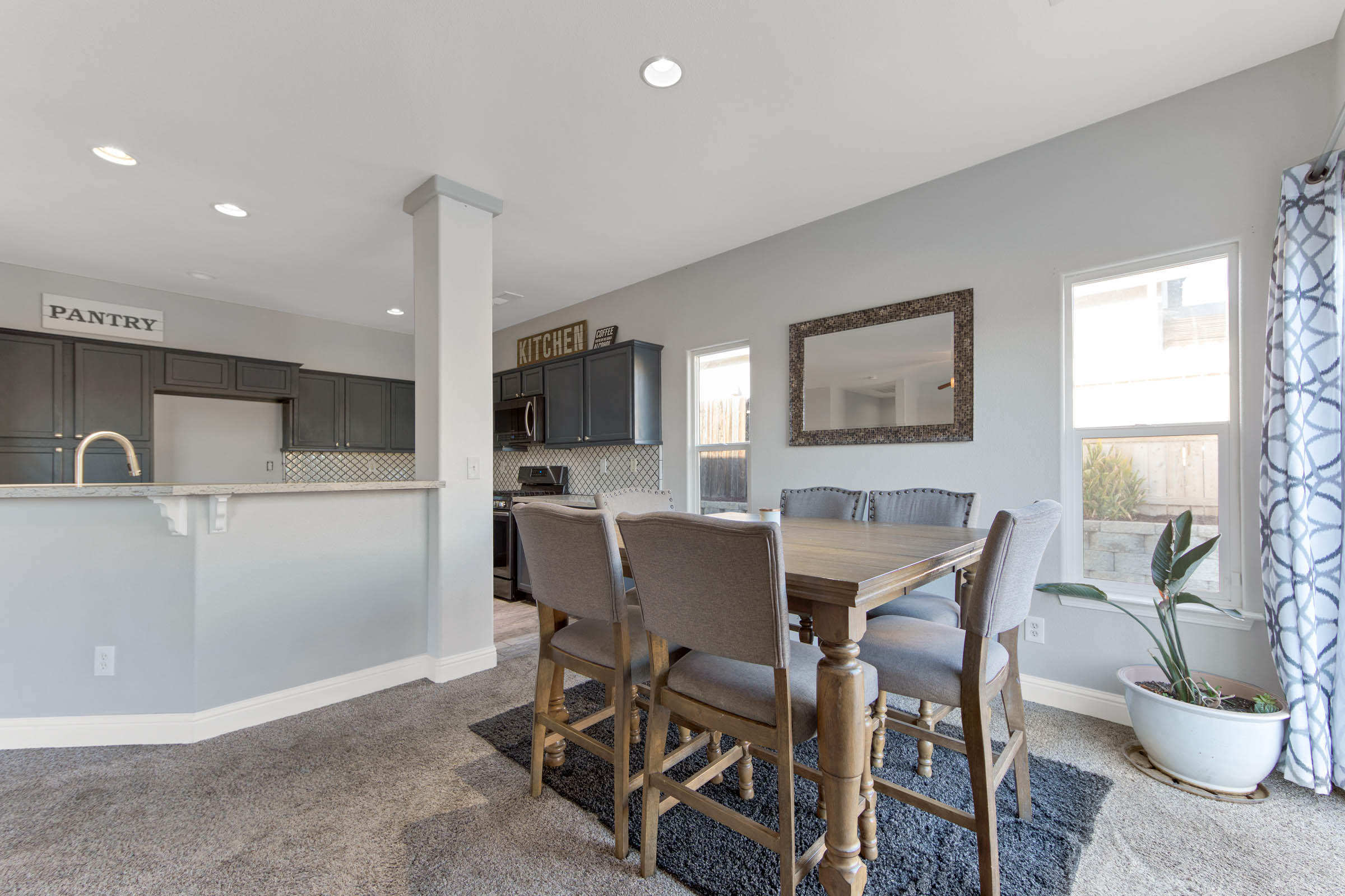 480 Springtime Lane Red Bluff, CA 96080 - Photo 4 of 20 a view of a dining room with furniture