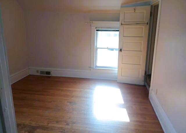 233 South Water Street East Fort Atkinson, WI 53538 - Photo 9 of 19 TRL156-1123599502