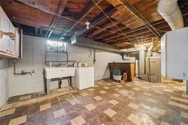 $90,000 | 3108 Brown Place, North Versailles, PA 15137