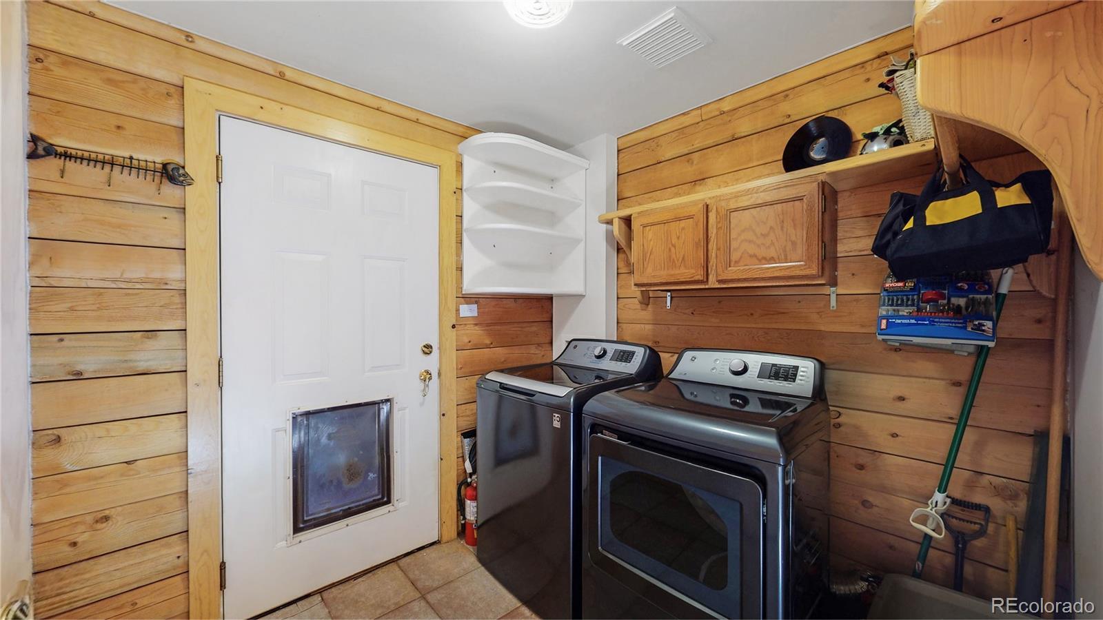 28609 Mountain View Road Conifer, CO 80433 - Photo 10 of 37 Gallery Image 10