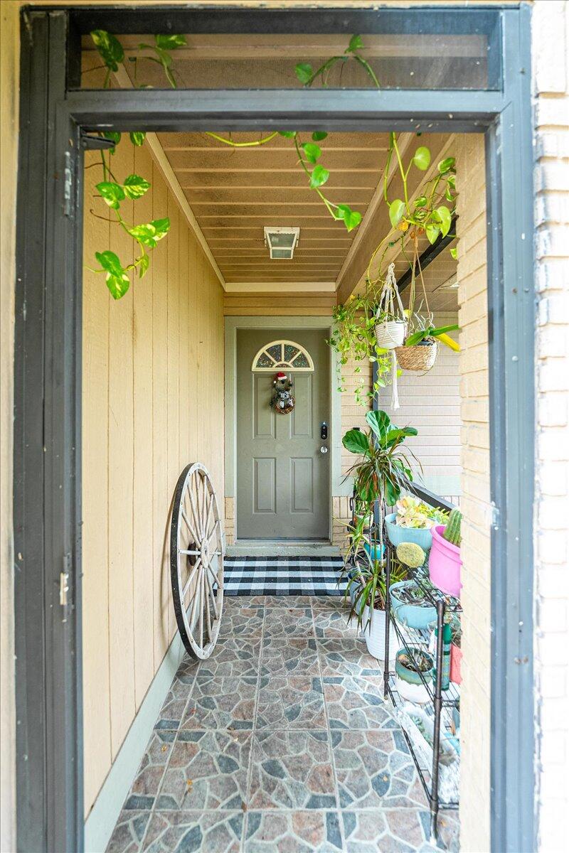2341 Southwest Independence Road Port St. Lucie, FL 34953 - Photo 3 of 25 Front door