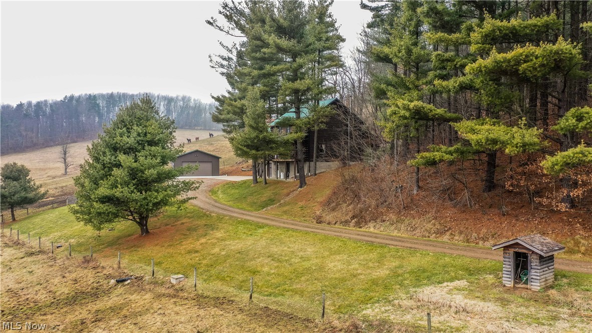 9935 Eckert Road Baltic, OH 43804 - Photo 28 of 35 Gallery Image 28