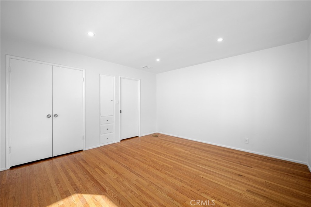 685 Rim Road Pasadena, CA 91107 - Photo 16 of 27 a view of empty room