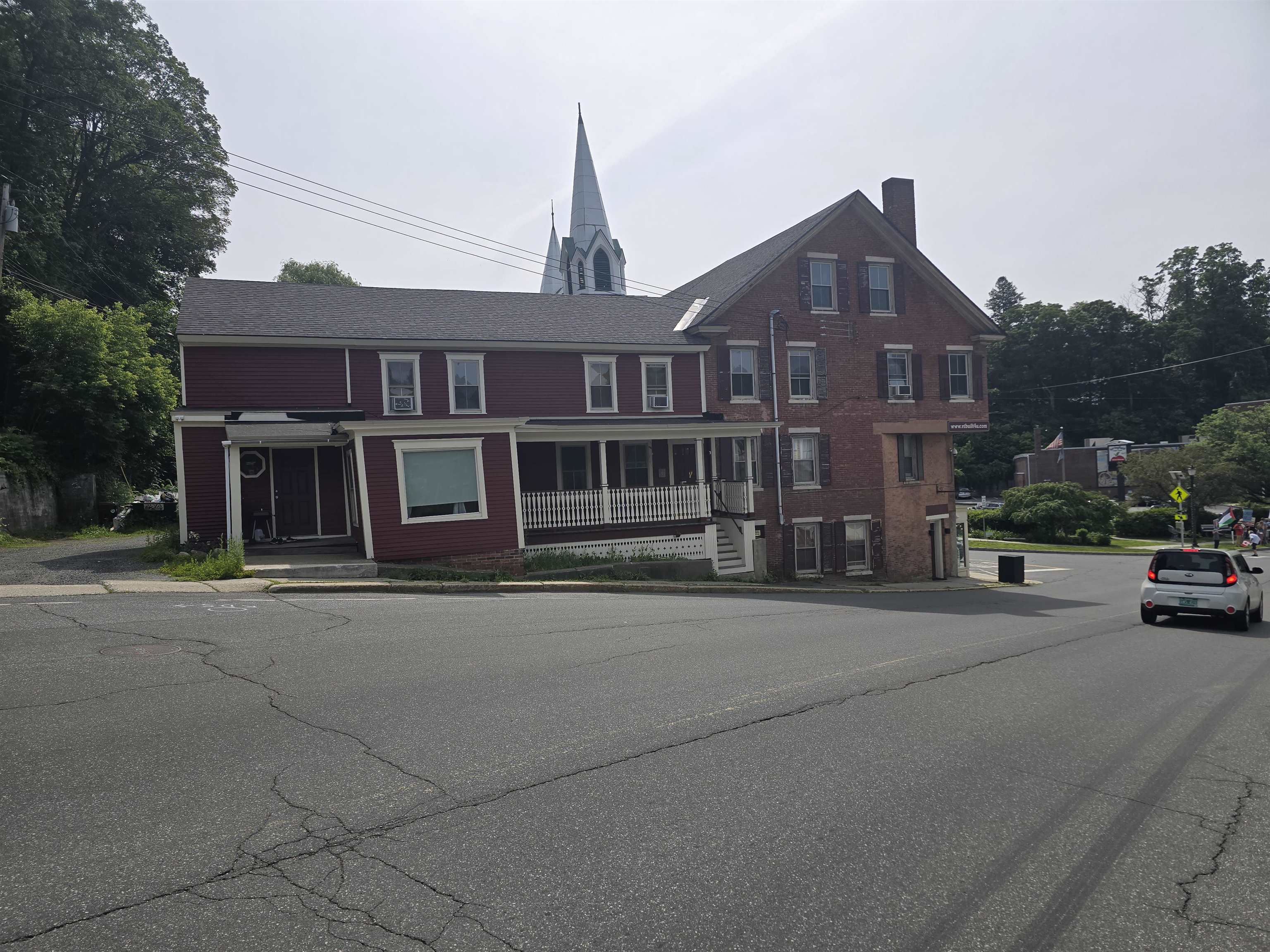 2 Valley Street Springfield, VT 05156 - Photo 3 of 45