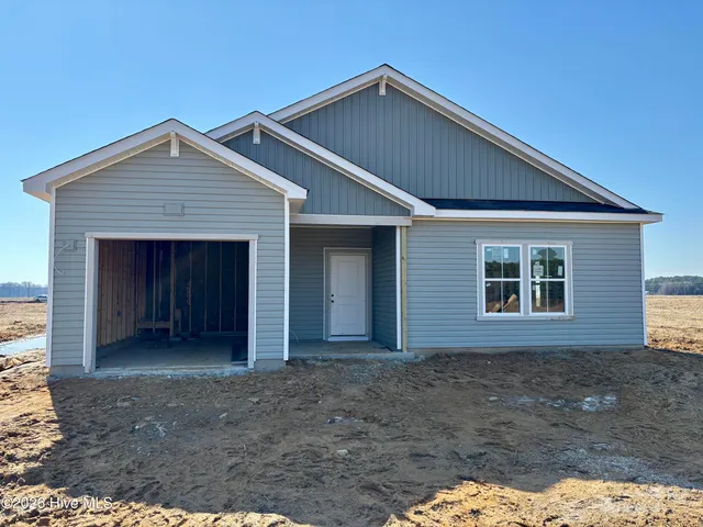 $305,990 | 2203 Nahunta Road, Pikeville, NC 27863