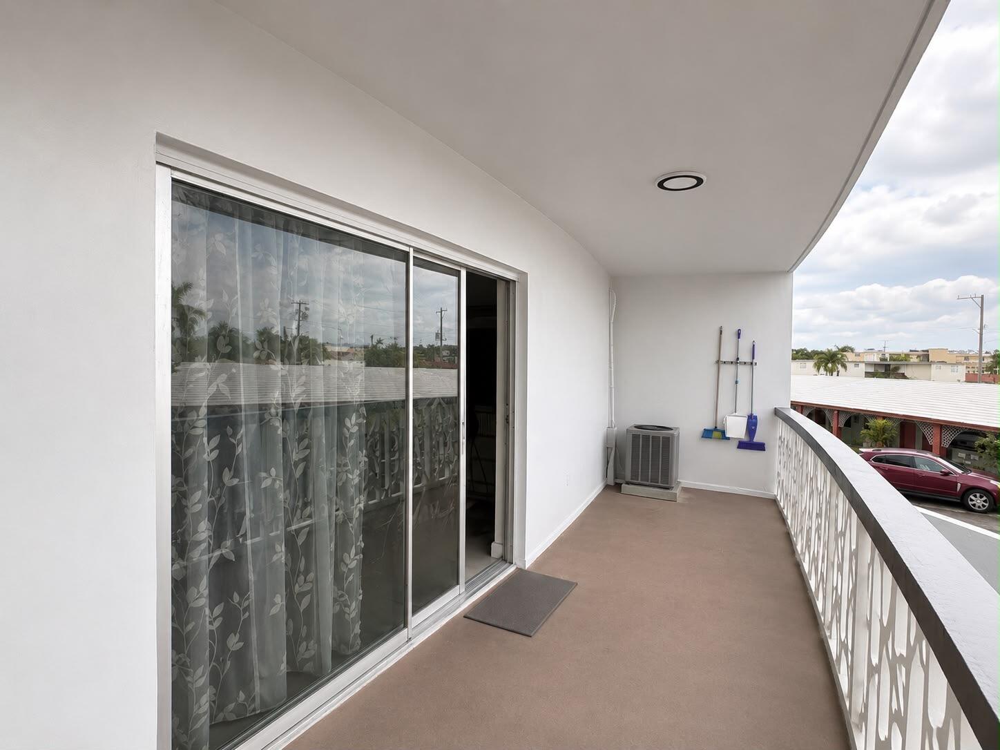 11 Southwest 52nd Avenue, Unit 7B Miami, FL 33134 - Photo 16 of 17 a08a8f13-0b8e-407c-8bd1-e235fc466e69