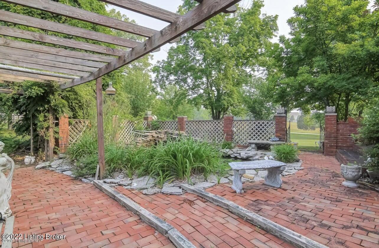 10004 Fairmount Road Louisville, KY 40291 - Photo 96 of 102 IMG_2402