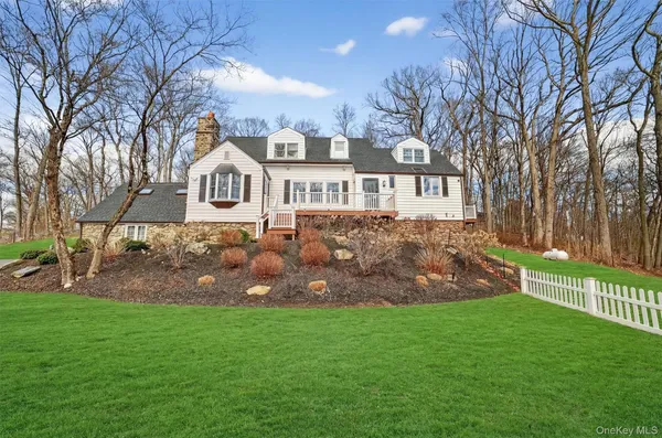 $749,000 | 69 Locust Avenue, Cortlandt Manor, NY 10567
