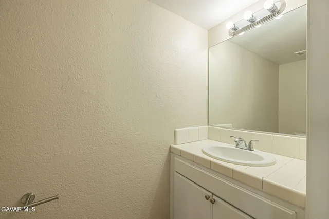 $459,900 | 43602 Serenity Court, Lancaster, CA 93535