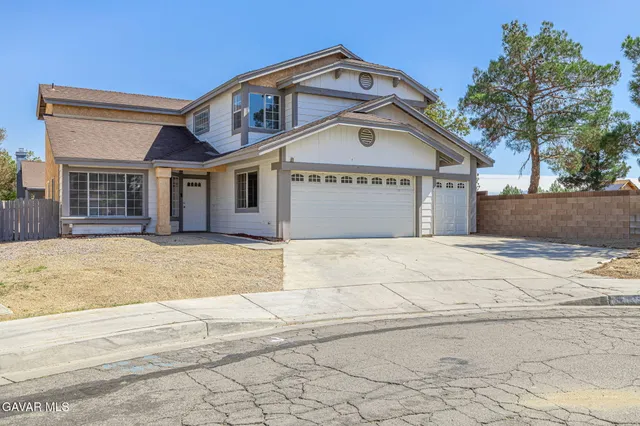 $459,900 | 43602 Serenity Court, Lancaster, CA 93535