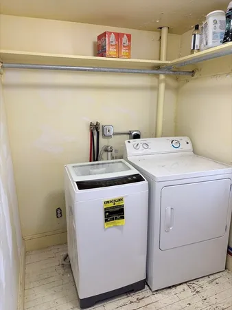 $1,900 | 359 Village Street, Unit 3, Millis, MA 02054
