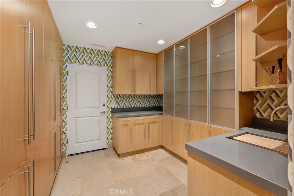 6533 Lago Lindo Rancho Santa Fe, CA 92067 - Photo 26 of 57 a room with storage and utility