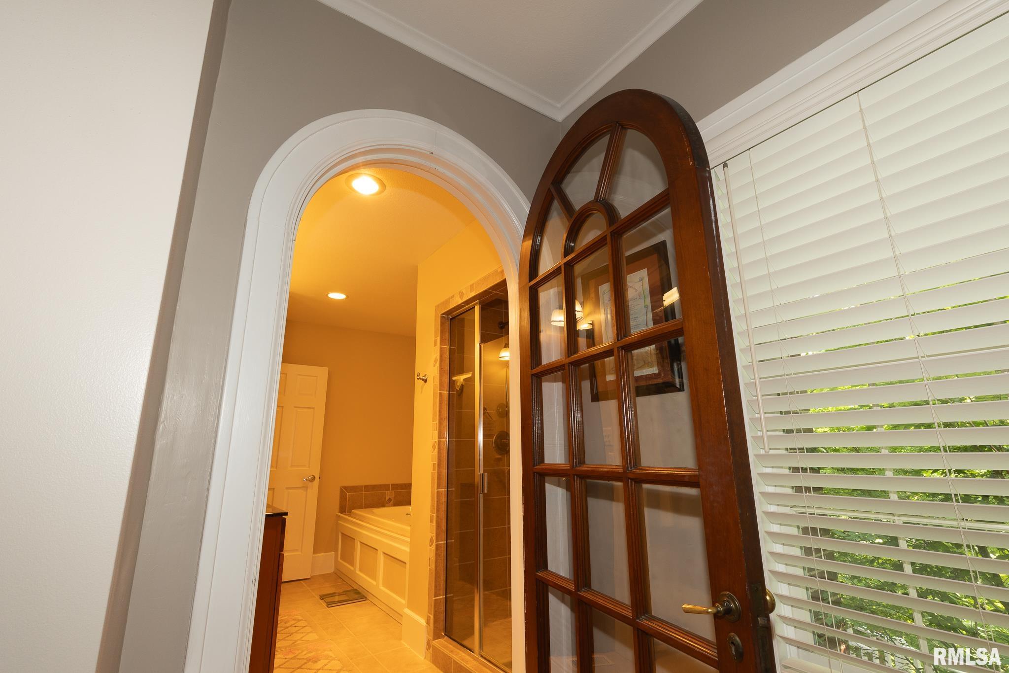 5724 North Prospect Road Peoria, IL 61614 - Photo 21 of 81 Gallery Image 21