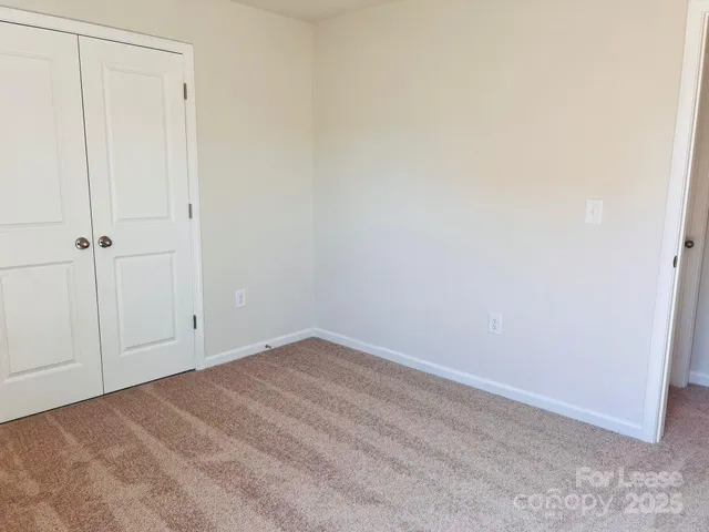 $2,200 | 2020 Transatlantic Avenue, Charlotte, NC 28215