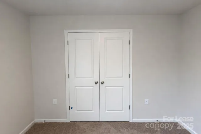 $2,200 | 2020 Transatlantic Avenue, Charlotte, NC 28215