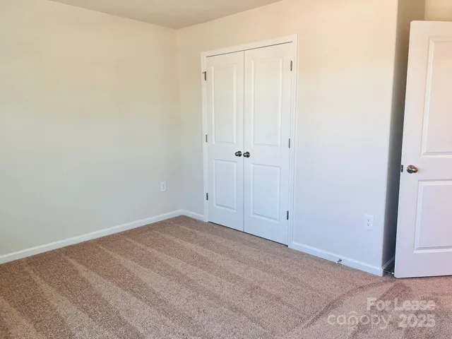 $2,200 | 2020 Transatlantic Avenue, Charlotte, NC 28215