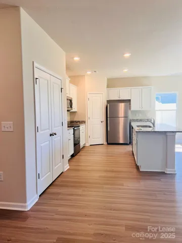 $2,200 | 2020 Transatlantic Avenue, Charlotte, NC 28215