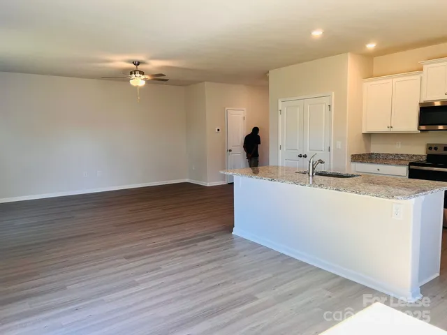 $2,200 | 2020 Transatlantic Avenue, Charlotte, NC 28215