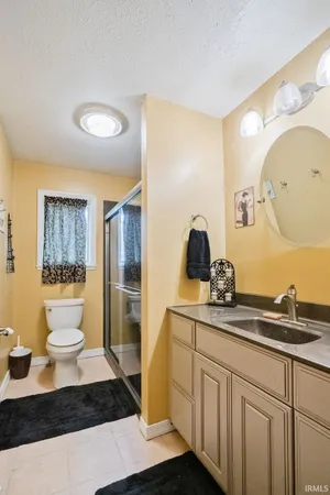 $460,000 | 4687 Wexmoor Drive, Kokomo, IN 46902