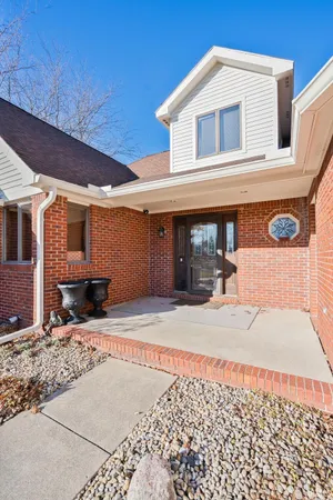 $460,000 | 4687 Wexmoor Drive, Kokomo, IN 46902