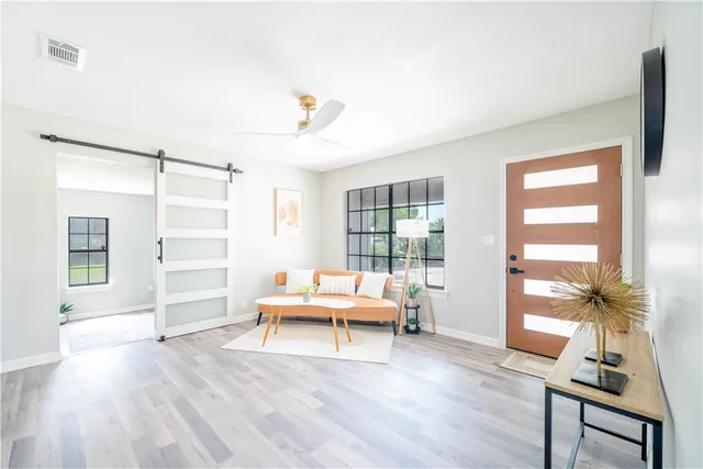 $194,000 | 1002 East Hill Avenue, Alice, TX 78332