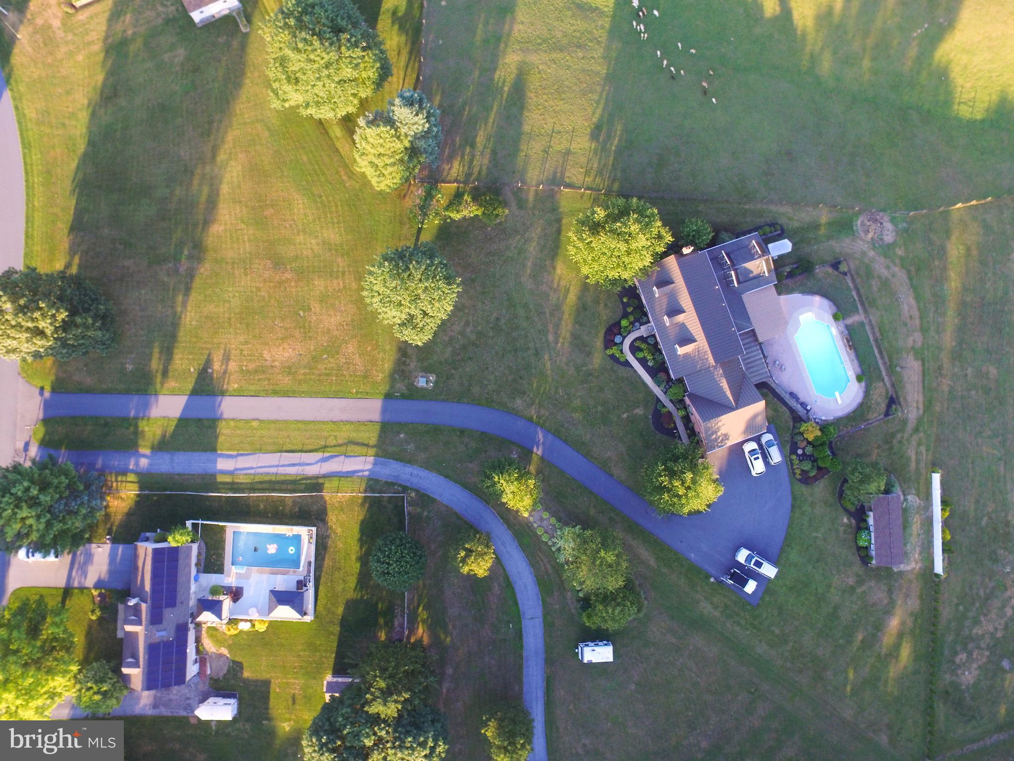304 Farm Del Circle Lititz, PA 17543 - Photo 3 of 85 Aerial View